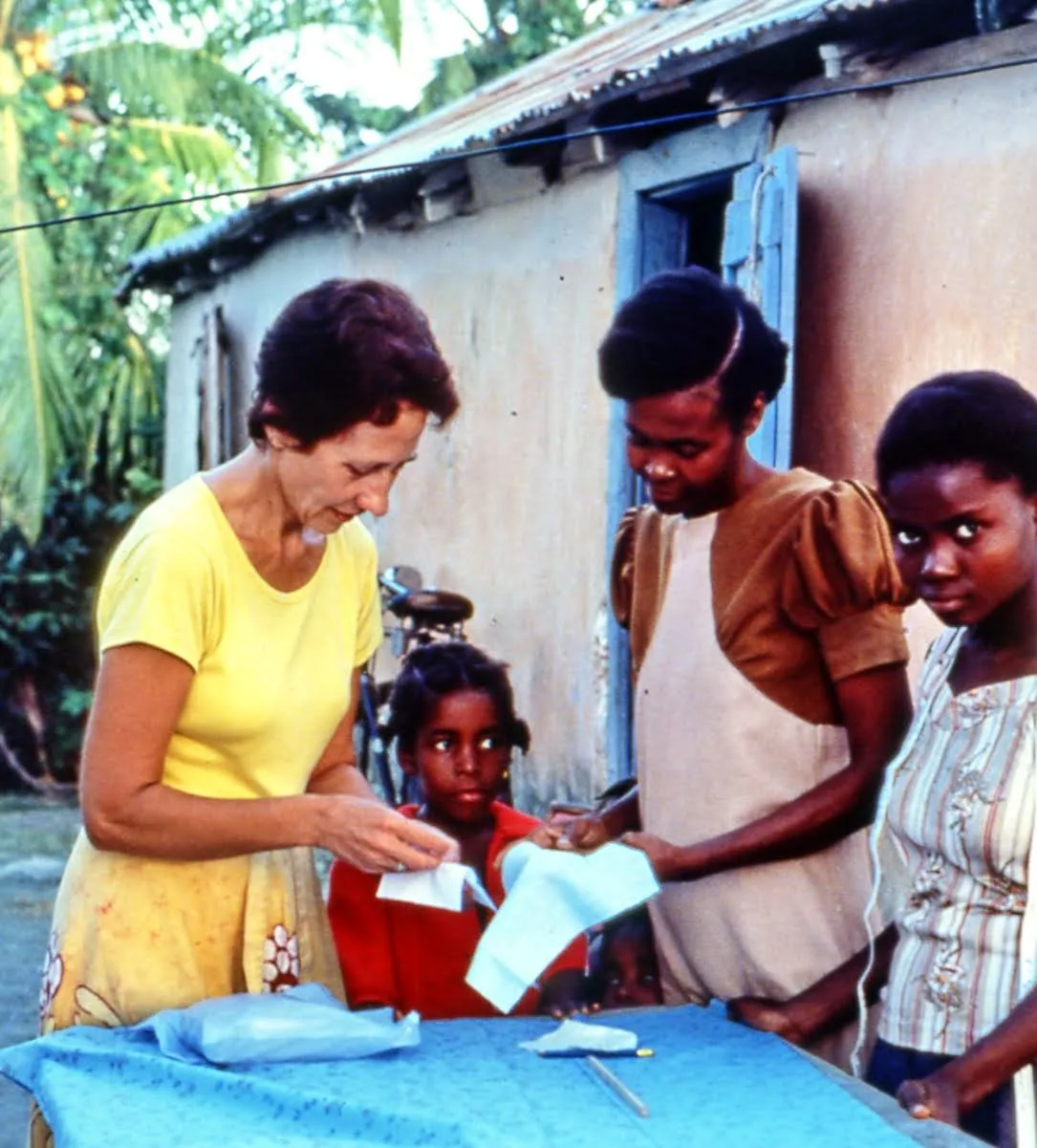 Centre Lumière's official launch in 1977